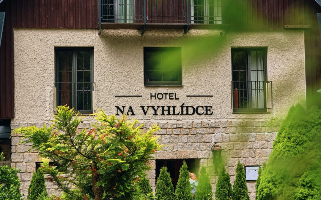 Podzimní Kořenov láká k zastavení